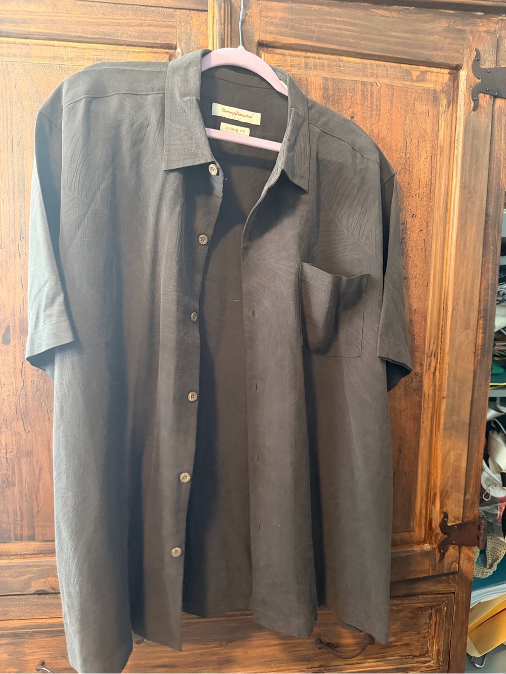 Tommy Bahama Brown with leaf pattern Short Sleeve Button-Down Shirt